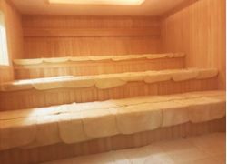 グランドサウナ広島１