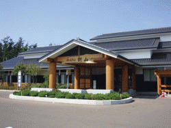 ぱいんすぱ新山１