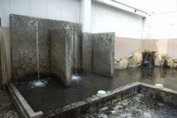 天然温泉ロックの湯１