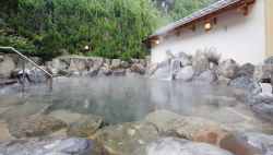 湯本観光ホテル西京１