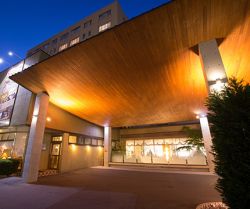 山口 湯田温泉 ホテル かめ福１