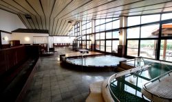 天然温泉 スパリフレ１