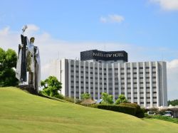 成田ビュー外観