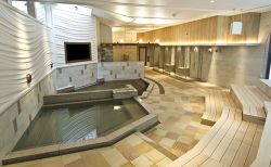 天然温泉 平和島１