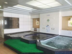 グリーンランド中洲店１