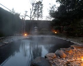 稲荷山温泉ホテル杏泉閣１