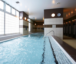 ジェクサー・フィットネス＆スパ新⼩岩１