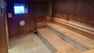 ルネサンス松本1