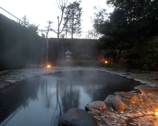 稲荷山温泉ホテル杏泉閣１