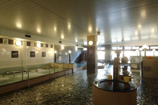 スーパー温泉やまなみの湯１