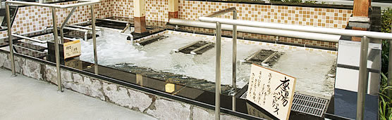 天然温泉 風と月1