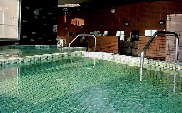 山梨日帰り温泉 湯めみの丘２