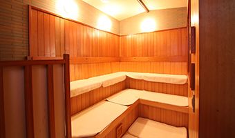 金沢マンテンホテル４