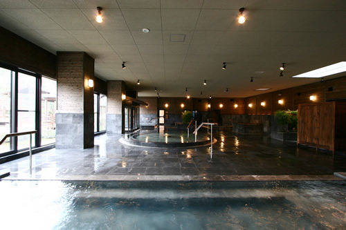 筑紫野温泉アマンディ４