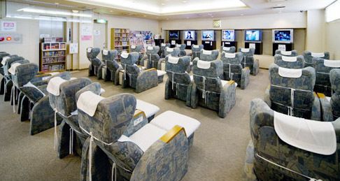 カプセルイン岡山４