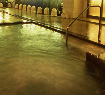 京阪ユニバーサルタワー４