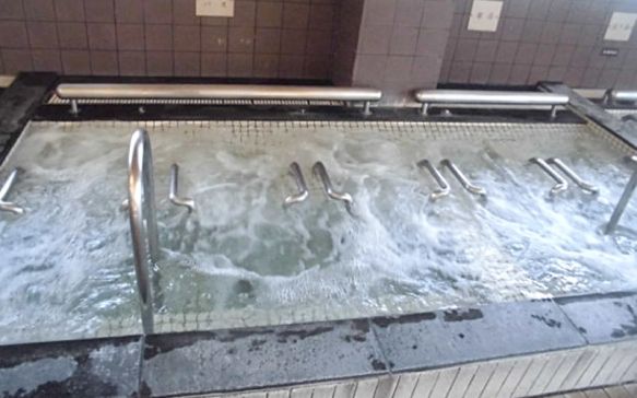 スーパー銭湯極楽湯名取店４