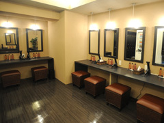 アーバンスパ湯らら３