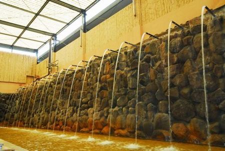 ひょうたん温泉３