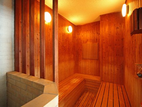 アクアホテル 燕三条駅前店４