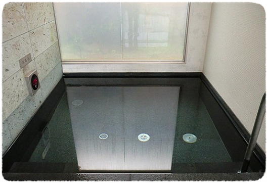 さざんか水風呂