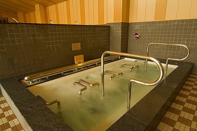 極楽湯 多摩センター店２