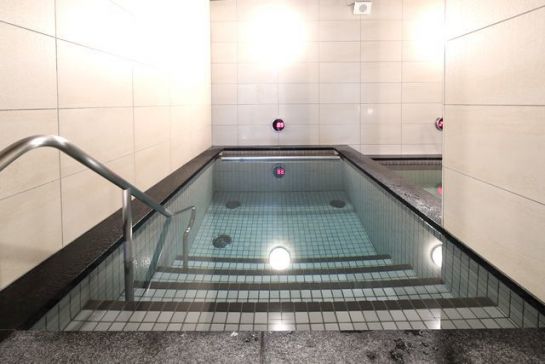 サウナイーグル３