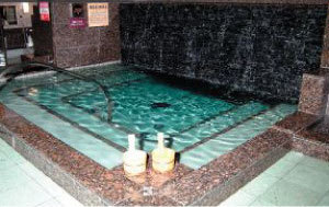 野天風呂湯の郷３