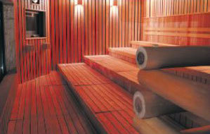 野天風呂湯の郷４