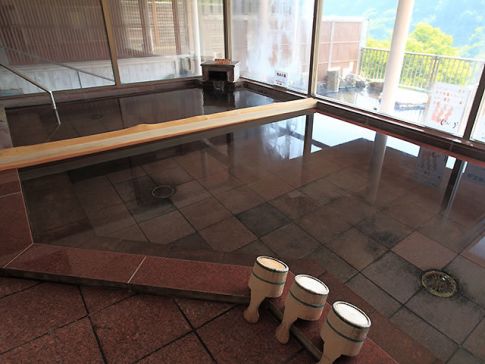 ナステビュウ湯の山３