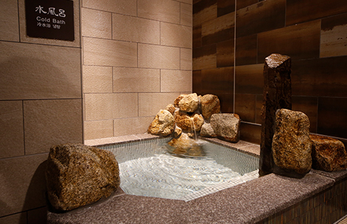 天然温泉 紺碧の湯 ドーミーイン高知4