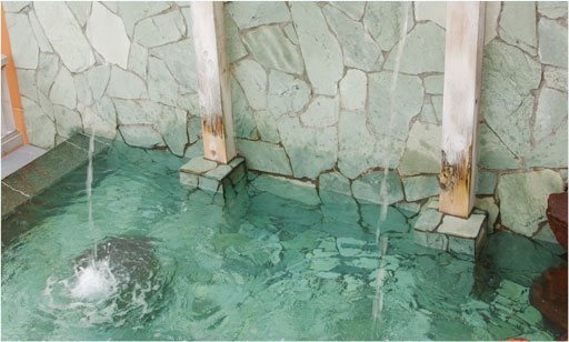 赤沢日帰り温泉館３