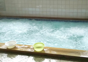 湯船も気持ちい