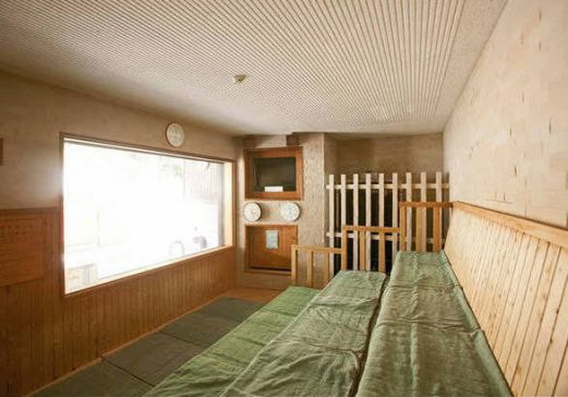 天然温泉 三峰４