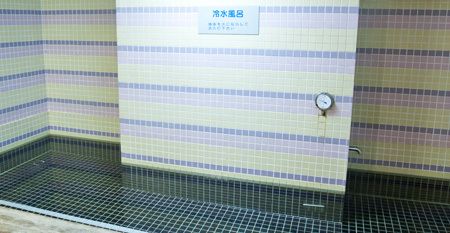 メンズサウナ こり・こり３